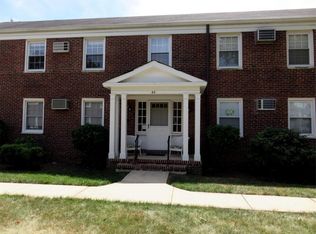 42 Pinckney Rd APT C, Red Bank, NJ 07701