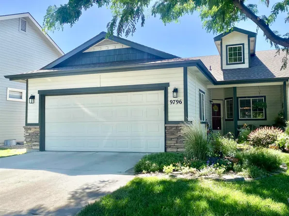 9796 W Canterbury Dr, Boise, ID 83704