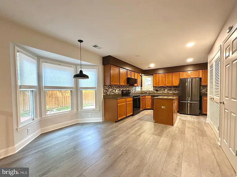 7827 Bold Lion Ln — Photo 11