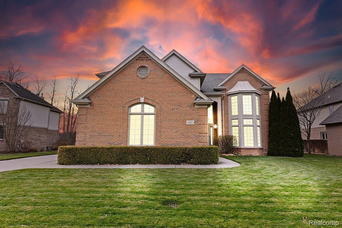 54675 Aurora Park, Shelby Township, MI 48316 | Zillow