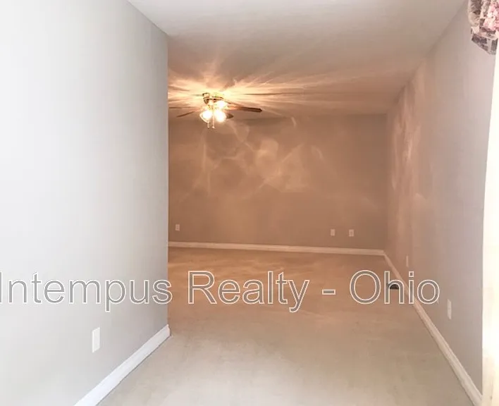 6346 Grassmere Dr — Photo 45