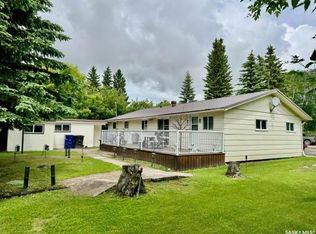 201 & 203 Park St, Leroy, SK S0K2P0