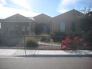 1st image of 1875 E Ravenswood Dr
