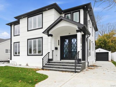 25 Countisbury Avenue, Valley Stream, NY, 11580
