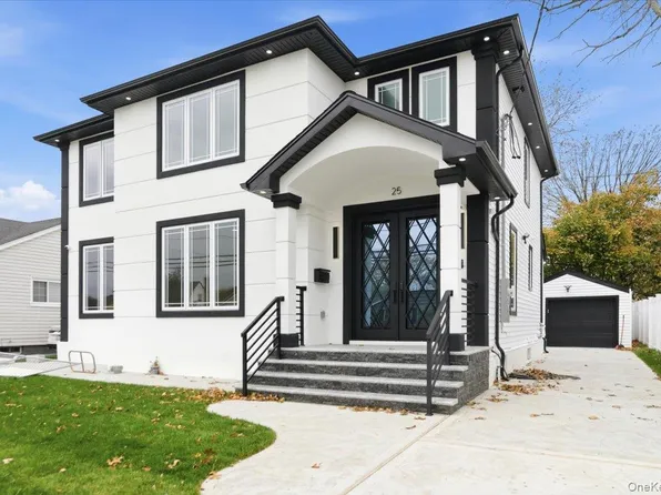 25 Countisbury Avenue, Valley Stream, NY 11580