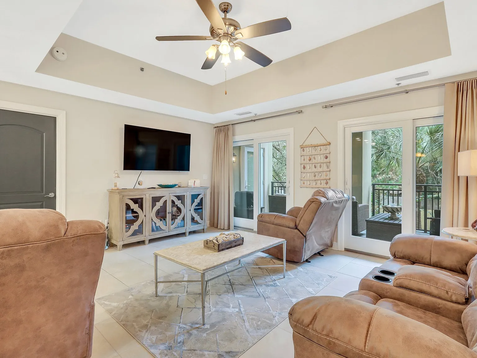150 Salt Air Dr — Photo 3