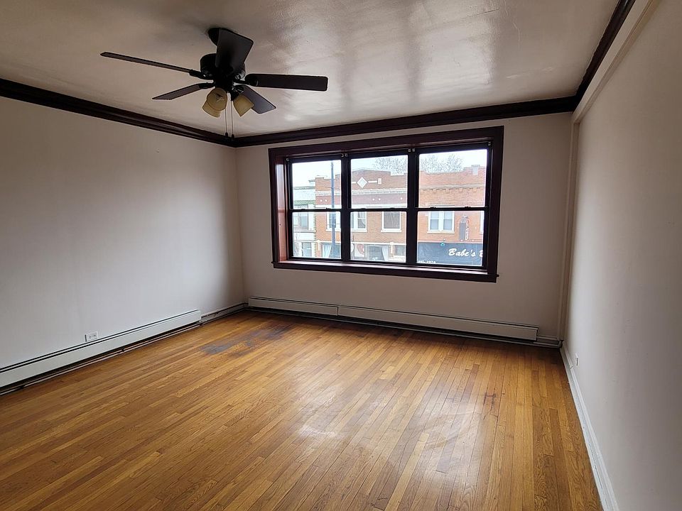 1st image of 4425 N Milwaukee Ave APT 2S