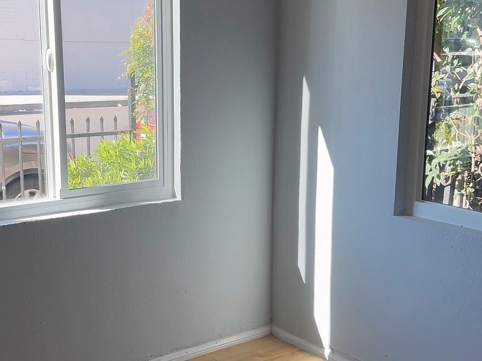 1st image of 1143 N Virgil Ave