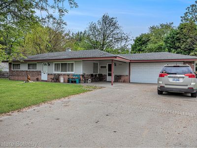 3208 Homestead Dr, Waterford, MI, 48329