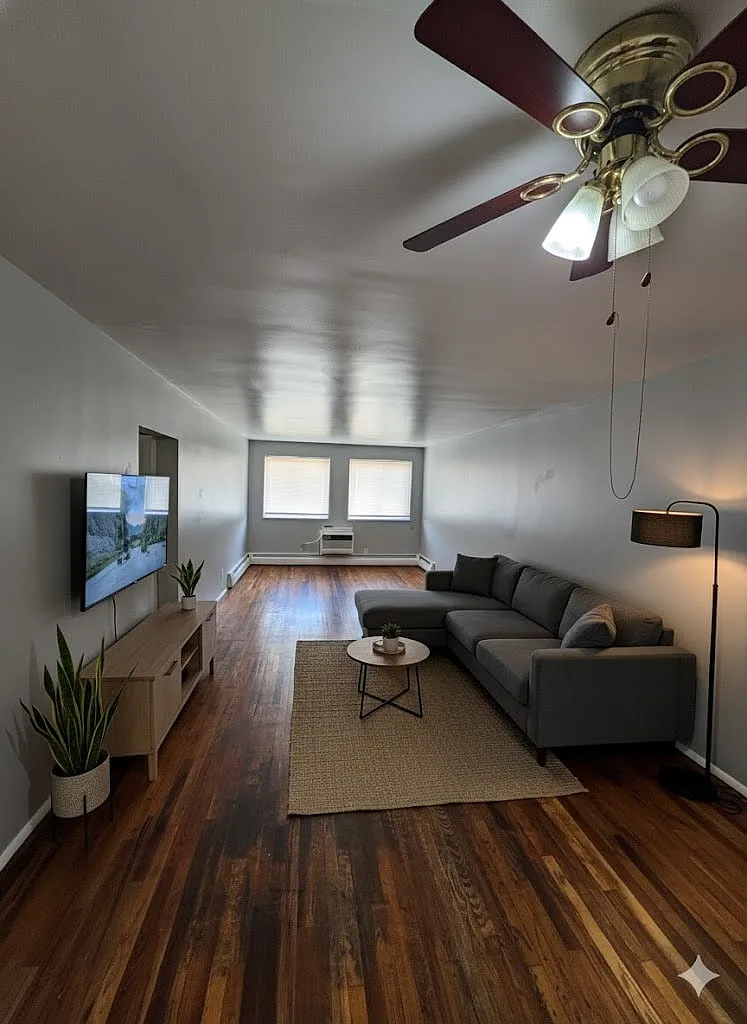 4821 Reading Road — Photo 2