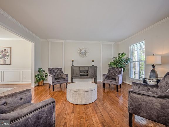 5th image of 14719 Stratford Dr