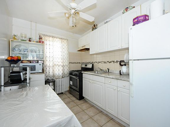 3rd image of 3444 88th St