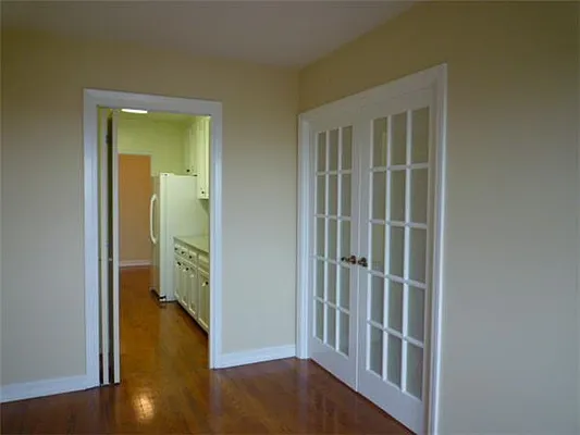 Rented by RELO REDAC INC. | media 85