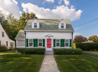 11 Kenwood Rd, Wethersfield, CT 06109