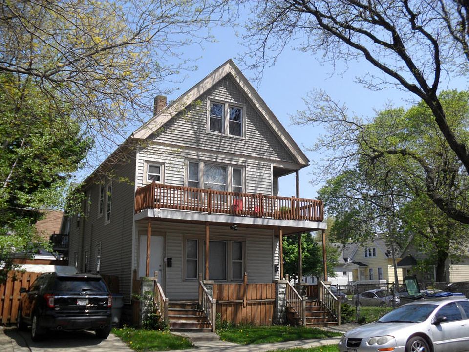 2nd image of 2172 S 25th St #2174