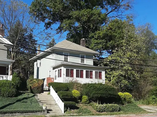 1329 Old Freeport Rd, Pittsburgh, PA 15238