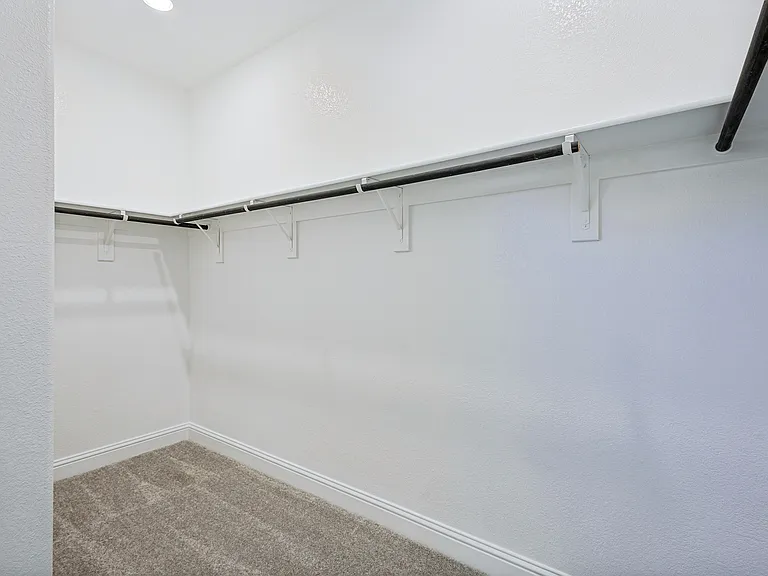 801 McKenna Dr — Photo 20
