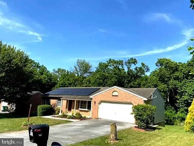 3 bed, 2.0 bath, 1144 sqft, $2,200 — Photo 3