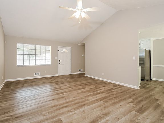 3rd image of 6378 Valley Brook Dr