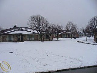 2nd image of 14921 Carver Ct