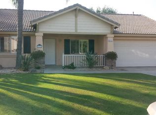 8715 Shore View Dr, Bakersfield, CA 93312