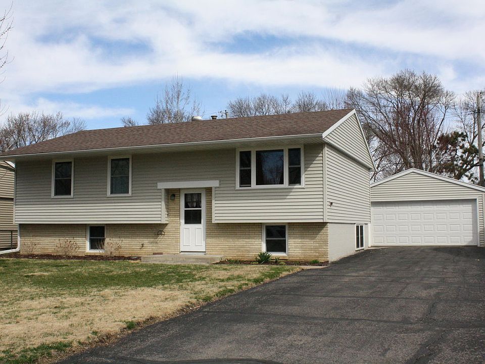 1st image of 3325 Robinsdale Ave