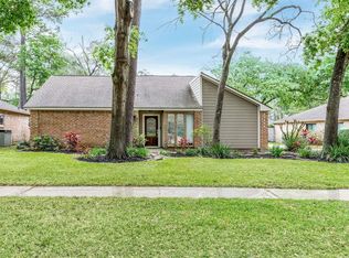 15106 Stillcreek Dr, Houston, TX 77070