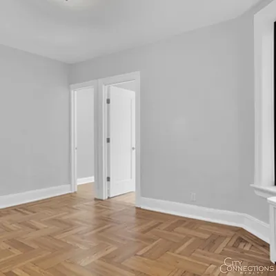 Rented by City Connections Realty | media 36