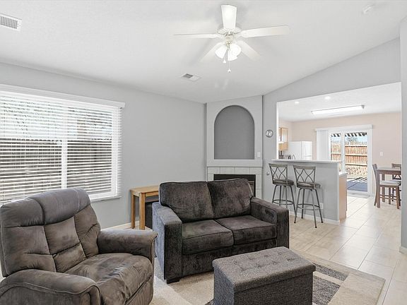 5th image of 501 E Medina Meadows Dr NE