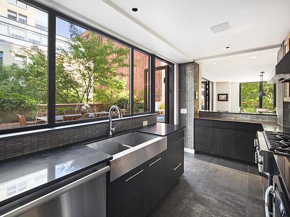 5th image of 552 Laguardia Pl APT 3