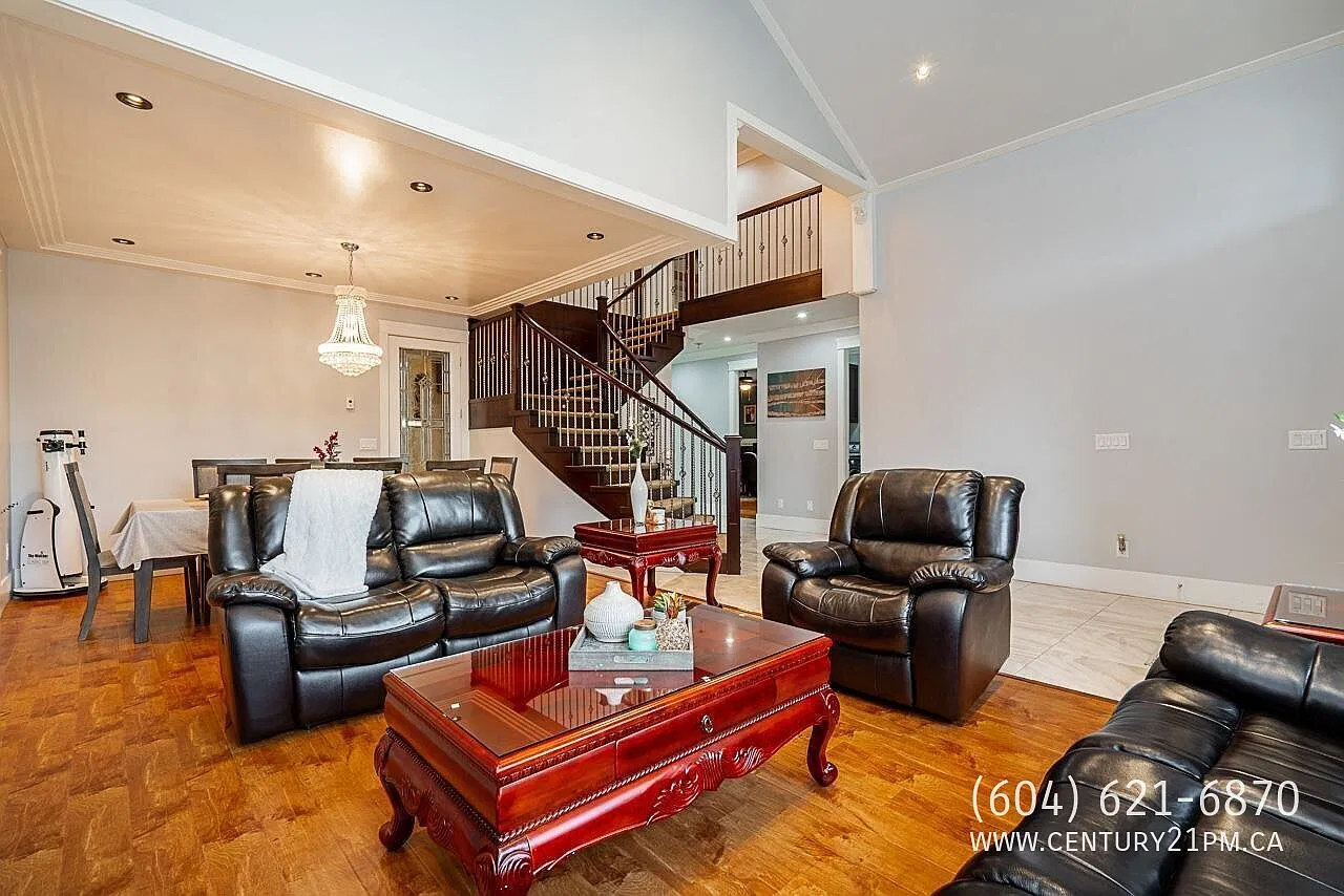 5 bed, 5.0 bath, 3450 sqft, $4,995 — Photo 4