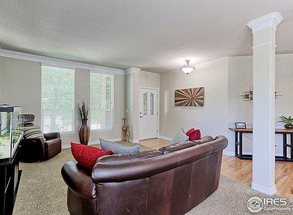3rd image of 13700 Bayberry Dr