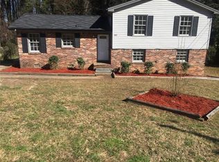 6552 Hayes Dr, Riverdale, GA 30274