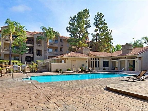 4th image of 1020 Vista Del Cerro Dr Unit 305