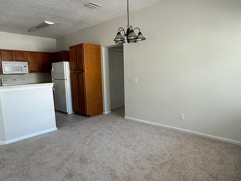 12423 Forest Lake Cir N #3 — Photo 20