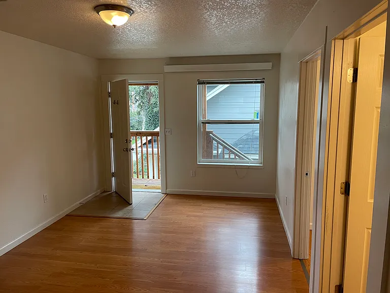 1241 N Prescott St #3 — Photo 4