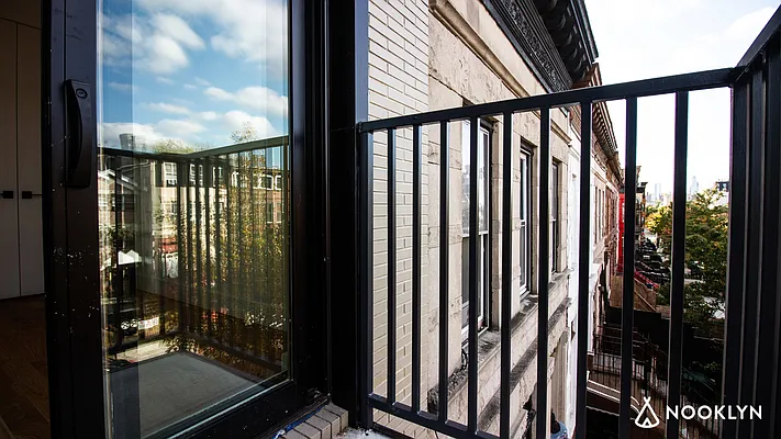 Rented by Nooklyn NYC LLC | media 6