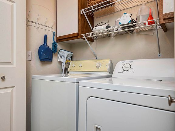 5th image of 303 Port Dr Unit 1