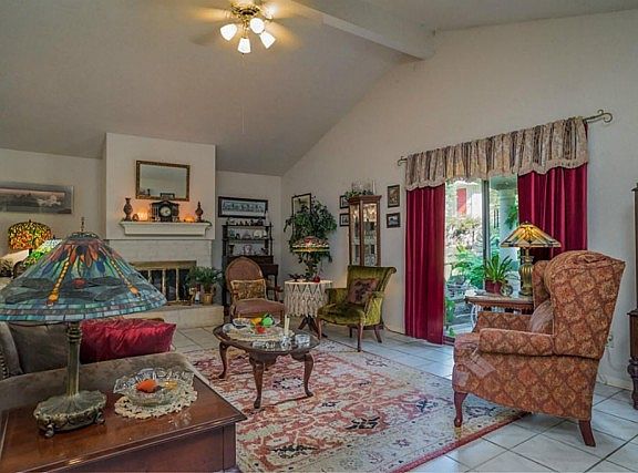 5th image of 11010 Kirkridge Dr
