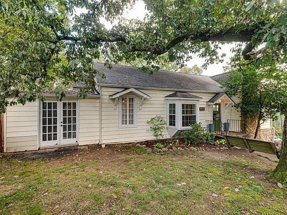 2nd image of 3415 Alta Vista Dr