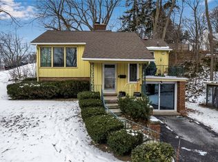 200 N 1st St, Lewiston, NY 14092
