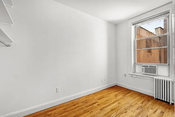 Bedroom, photo 3