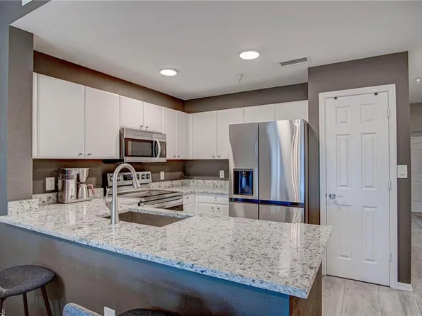 4450 Botanical Place CIR #406, NAPLES, FL 34112