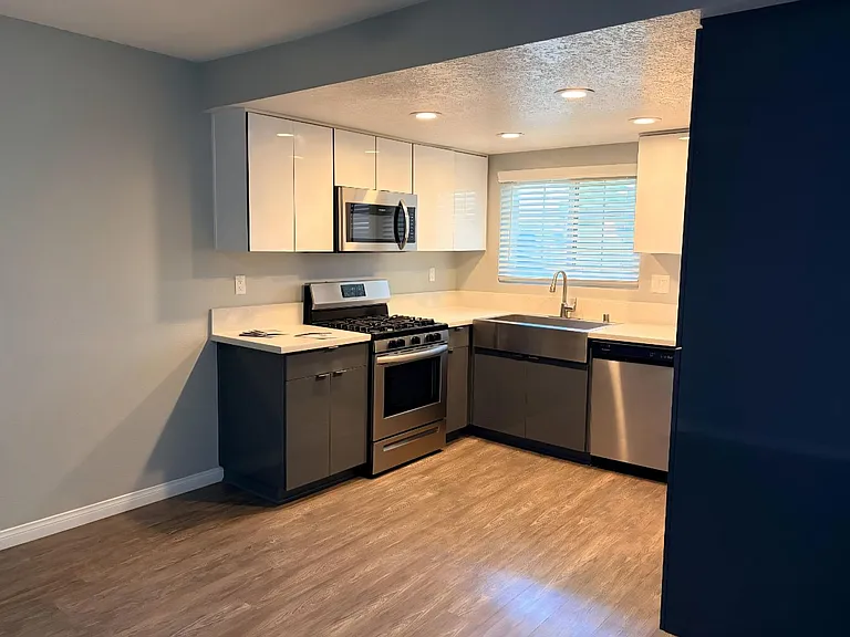 Countrywood Apartments — Photo 54