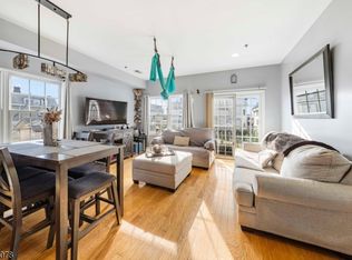 351 S Broad St, Elizabeth, NJ 07202