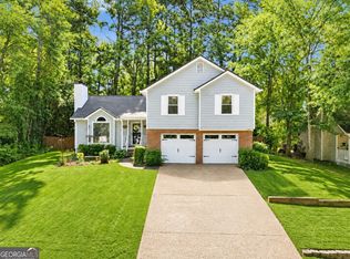 3513 Robin Ln, Acworth, GA 30101
