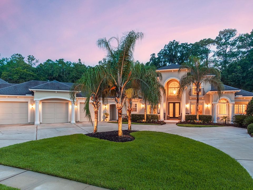 324 Clearwater Drive