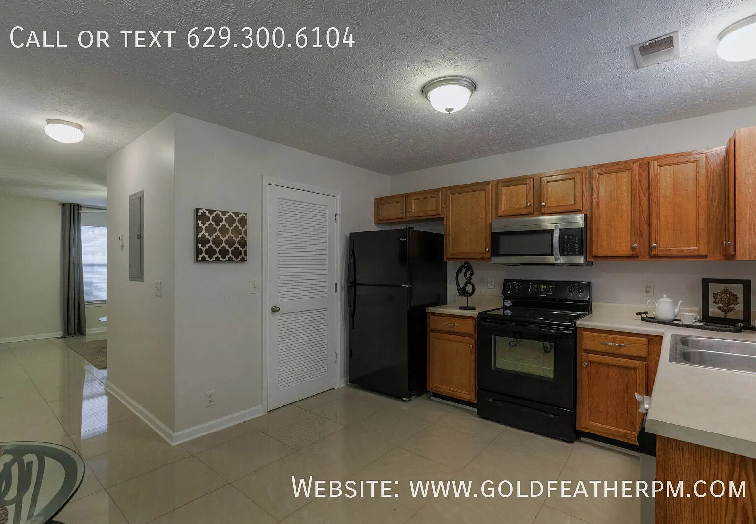 2 Nice Town Homes Available 2 Bed. 2 are Available 1361 Or 1359 Benley St Murfreesboro www.GOLDfe... — Photo 4