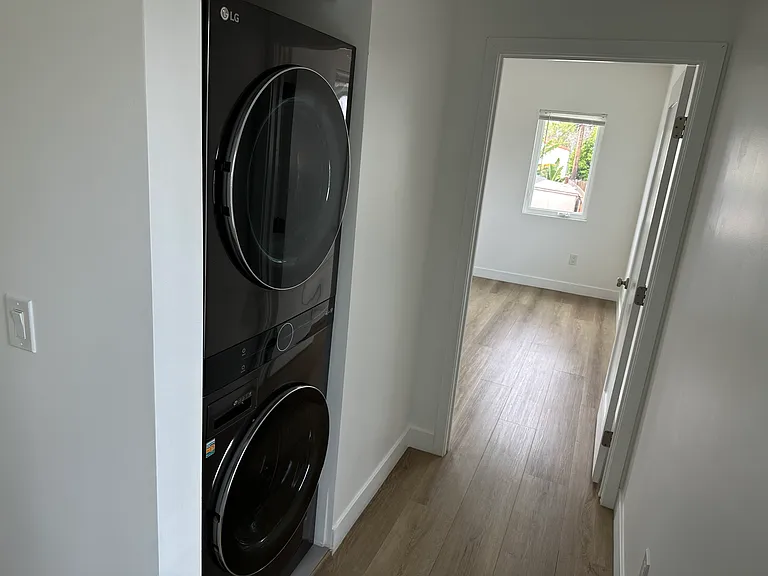 4104 Michael Ave — Photo 4