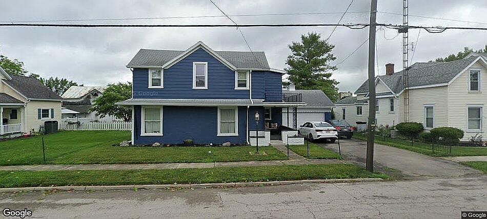 1st image of 44 W Main St